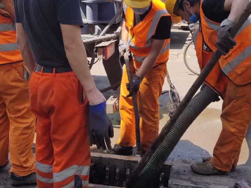 温州灵昆龙湾周边专业工地上抽泥浆抽污水专业疏通管道